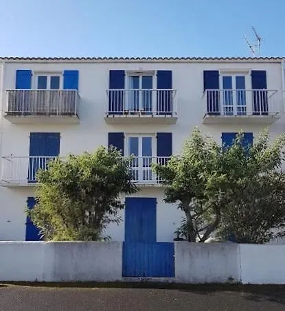 Pour 2, Lumineux, 300m De La Et Vue Sur * La Guérinière