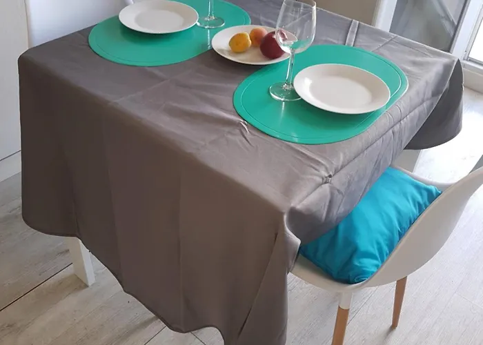 Pour 2, Lumineux, 300m De La Et Vue Sur Appartement La Guérinière