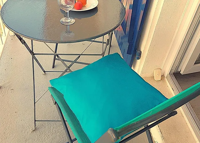 Pour 2, Lumineux, 300m De La Et Vue Sur Appartement La Guérinière