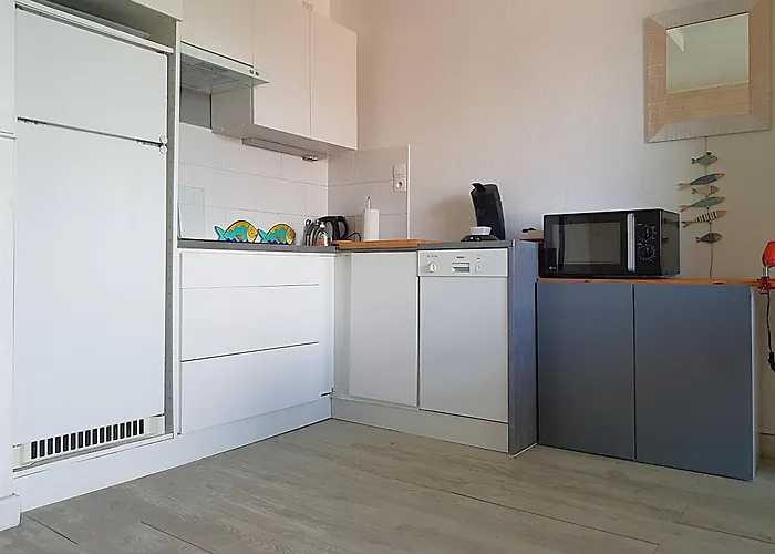 Pour 2, Lumineux, 300m De La Et Vue Sur Appartement