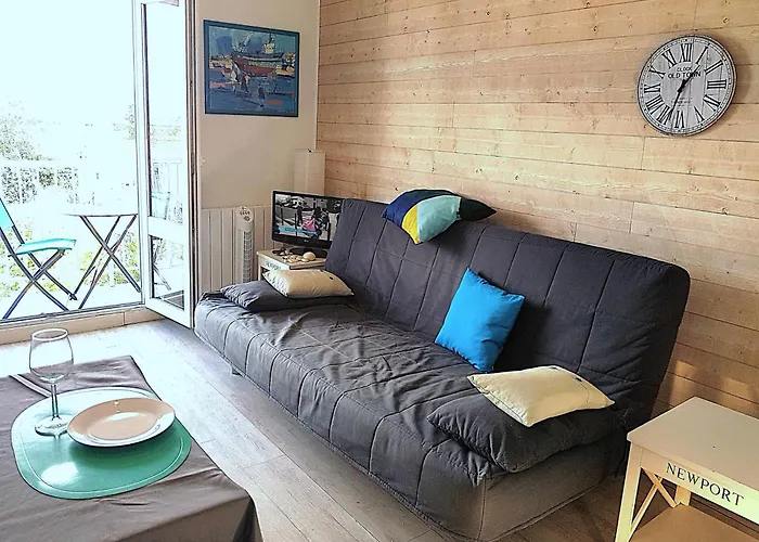 Appartement Pour 2, Lumineux, 300m De La Et Vue Sur